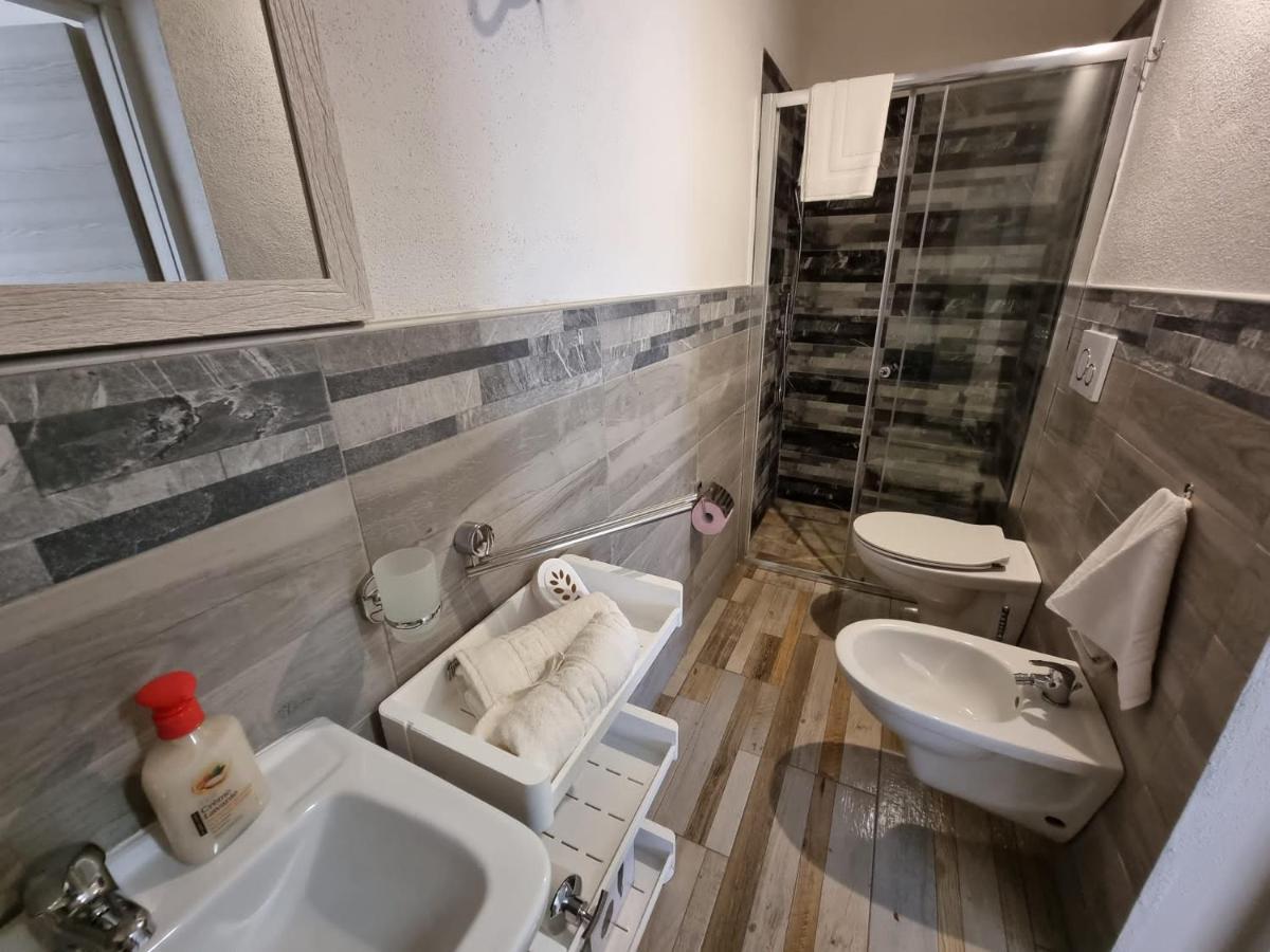 Suite Cornelia Santa Teresa Gallura Eksteriør bilde