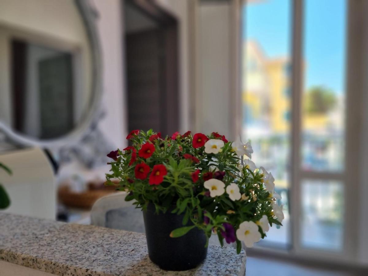 Suite Cornelia Santa Teresa Gallura Eksteriør bilde