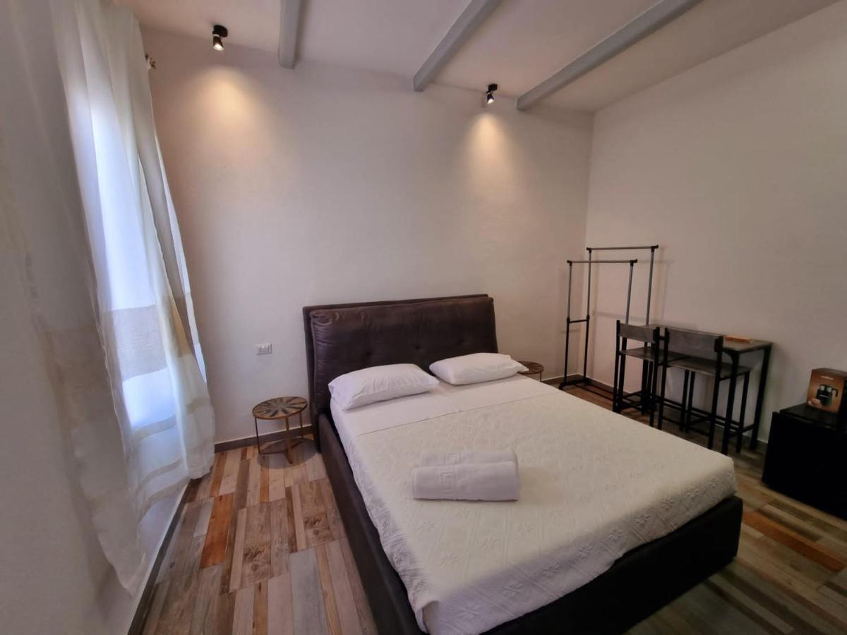 Suite Cornelia Santa Teresa Gallura Eksteriør bilde