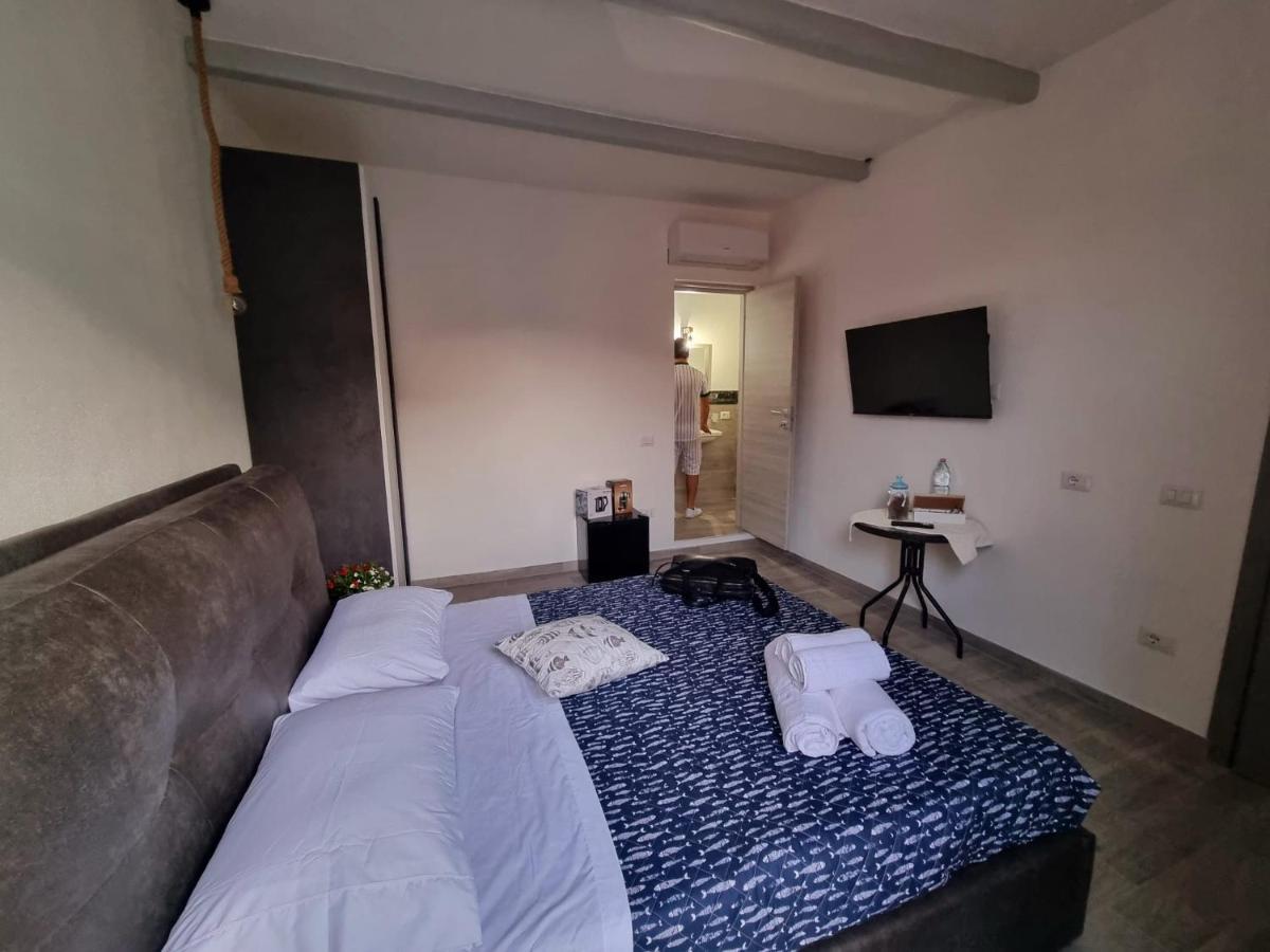 Suite Cornelia Santa Teresa Gallura Eksteriør bilde